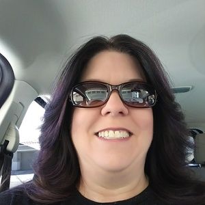 Meet your Posher, Lenee